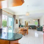 Villa Zenon Peyia