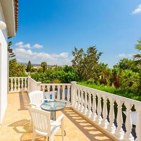 Villa Zenon